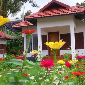 Himani Heritage Resorts, Formerly Camp Nishani Holidays